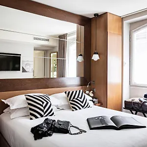 Elysées, An Ihg Paris