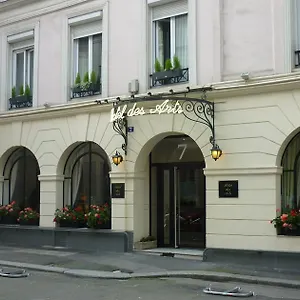 Des Arts - Cite Bergere Parijs